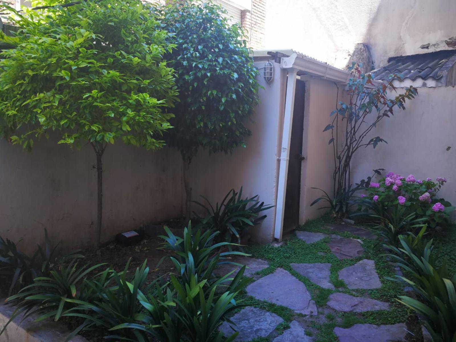 Hermoso y cómodo departamento de tres ambientes con cochera en venta en San Isidro. — foto 6