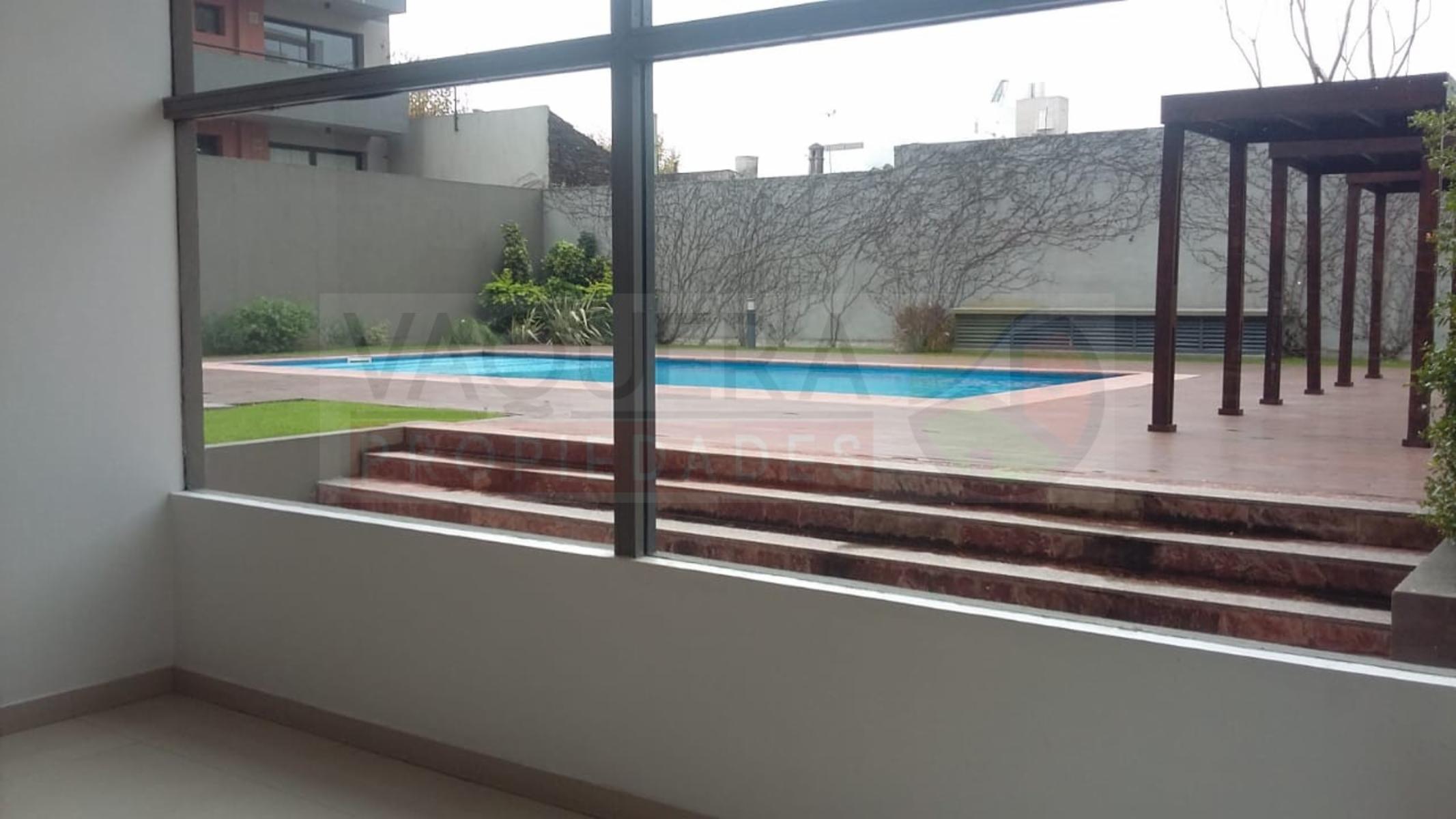 Departamento de dos ambientes con impresionante vista abierta de San Fernando. — foto 4