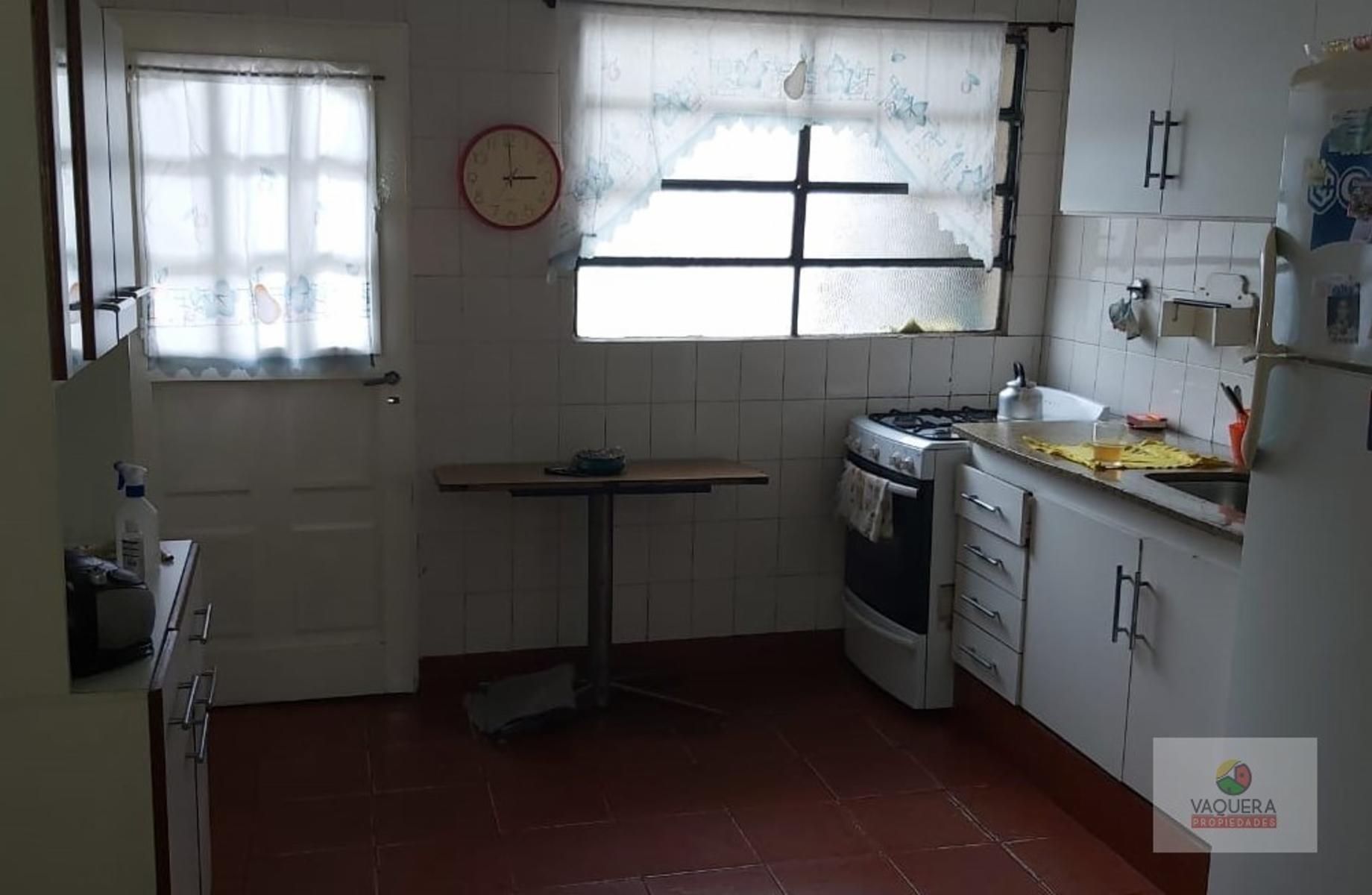 VaqueraPropiedades vende casa de tres dormitorios en San Fernando — foto 13