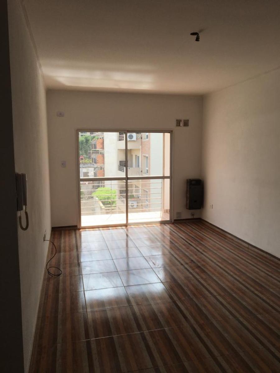 VaqueraPropiedades vende moderno departamento en San Fernando. Libertador al rio. — foto 3