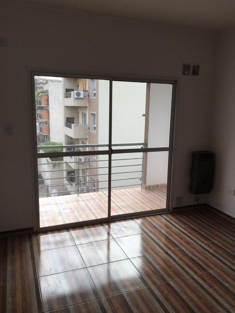 VaqueraPropiedades vende moderno departamento en San Fernando. Libertador al rio. — foto 7
