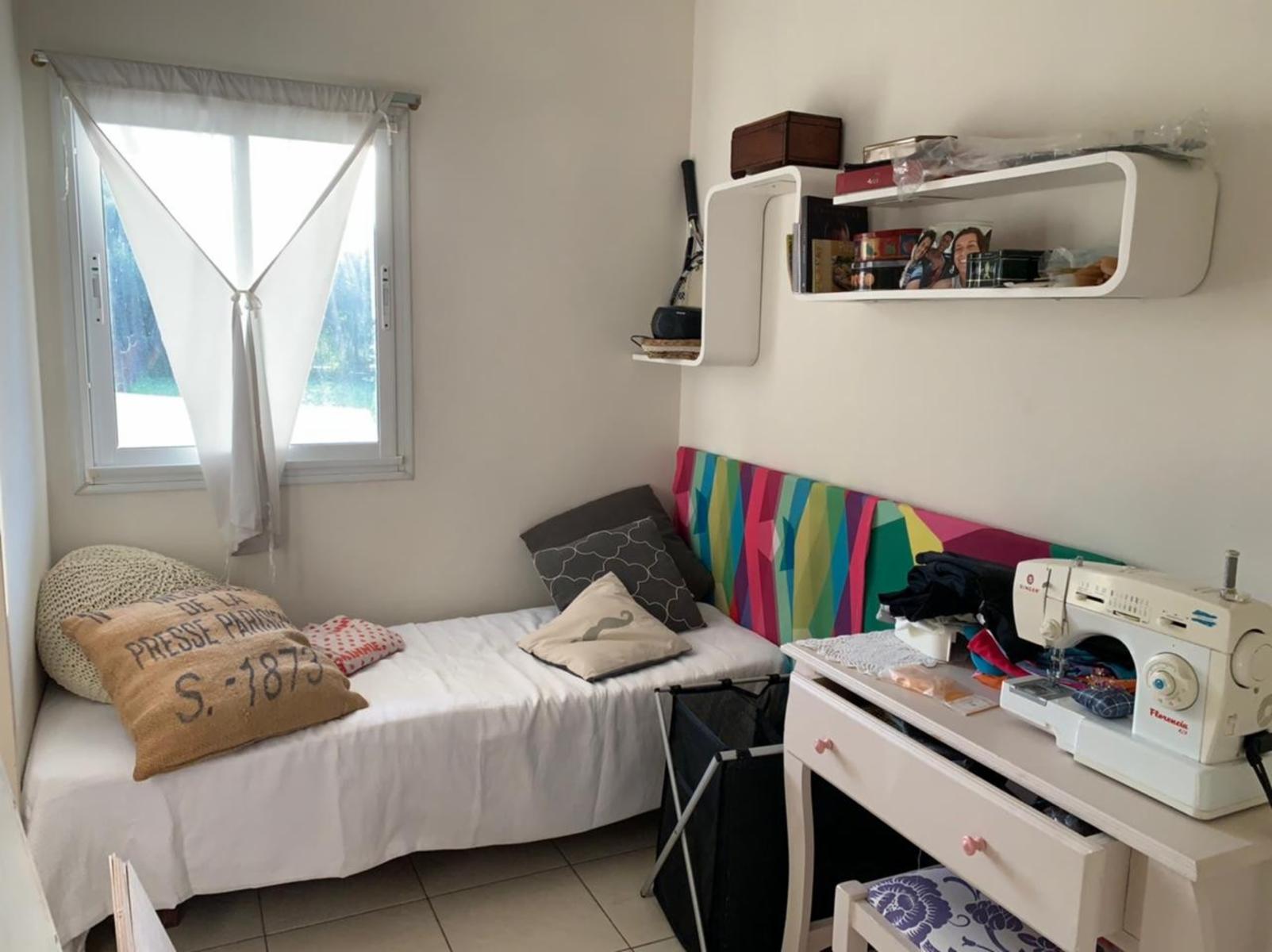 VaqueraPropiedades vende casa en barrio cerrado Santa Catalina de Benavidez — foto 7