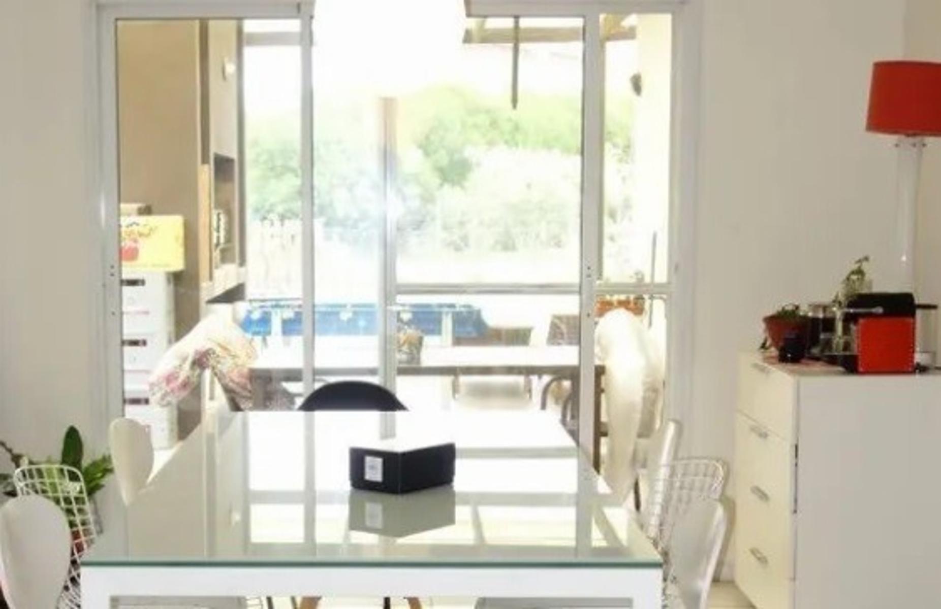 VaqueraPropiedades vende casa en barrio cerrado Santa Catalina de Benavidez — foto 8