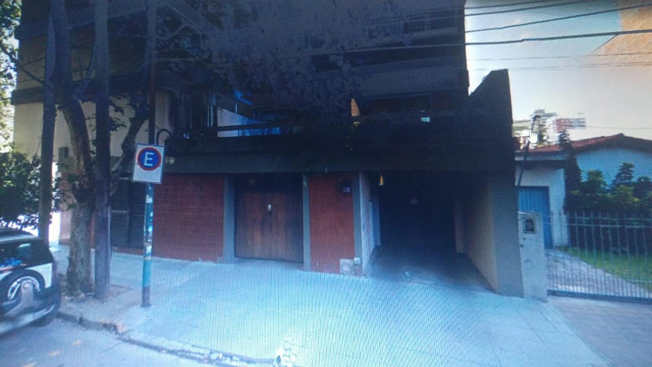 VaqueraPropiedades vende cochera en Vicente Loprez. — foto 2