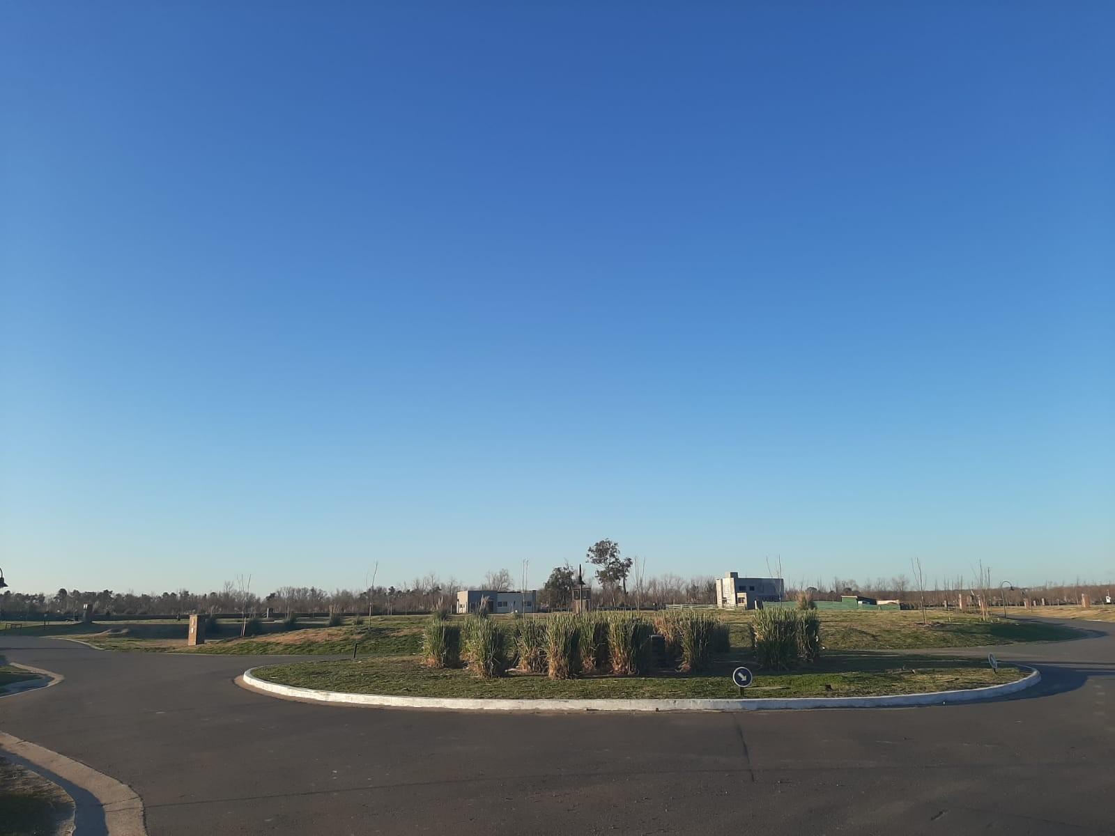 VaqueraPropiedades vende lote en barrio cerrado El Naudir de Escobar. — foto 2