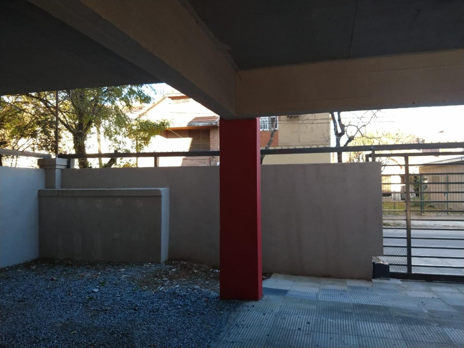 VaqueraPropiedades vende departamento de tres ambientes y dos cocheras en Beccar. — foto 3