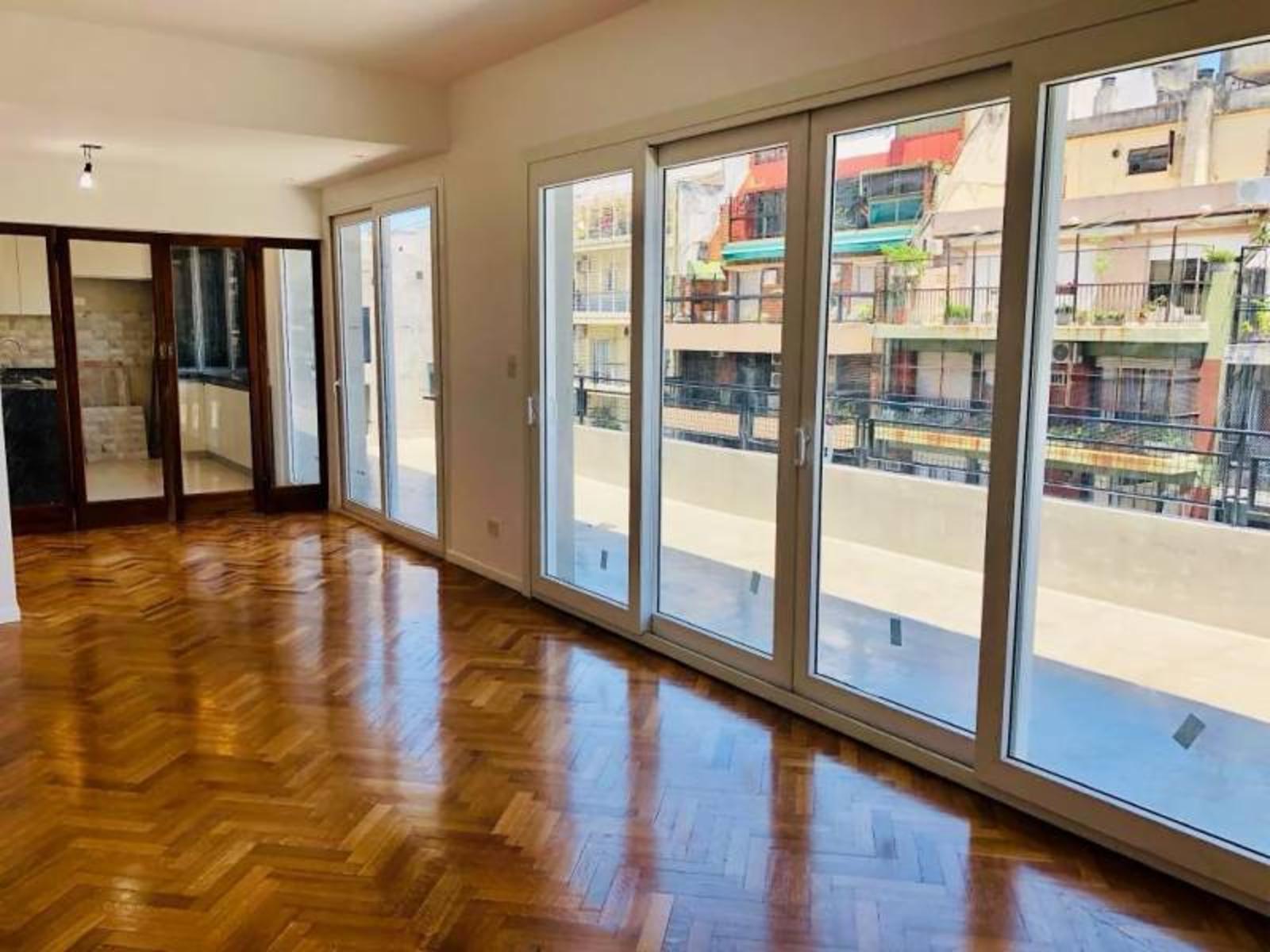Impecable Piso con 60 m2 descubiertos con cochera — foto 7