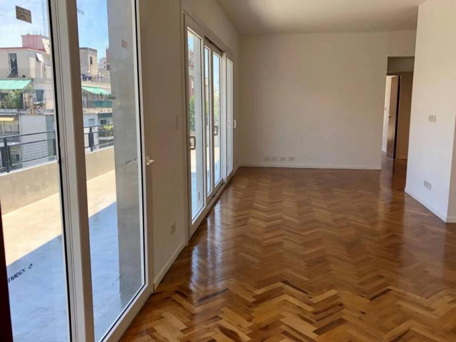 Impecable Piso con 60 m2 descubiertos con cochera — foto 11