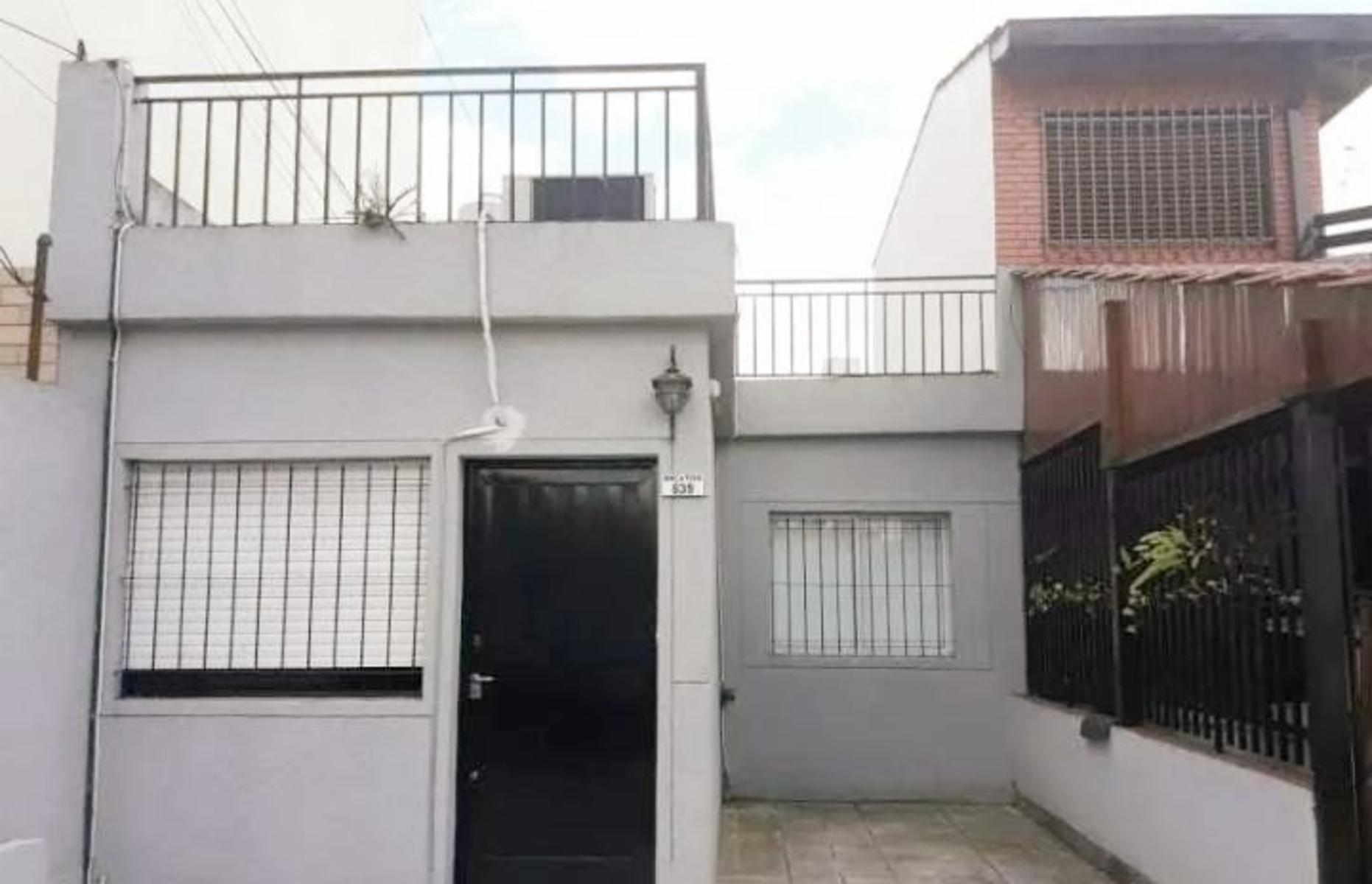 SE VENDE PH 3 AMBIENTES AL FRENTE EN RAMOS MEJIA