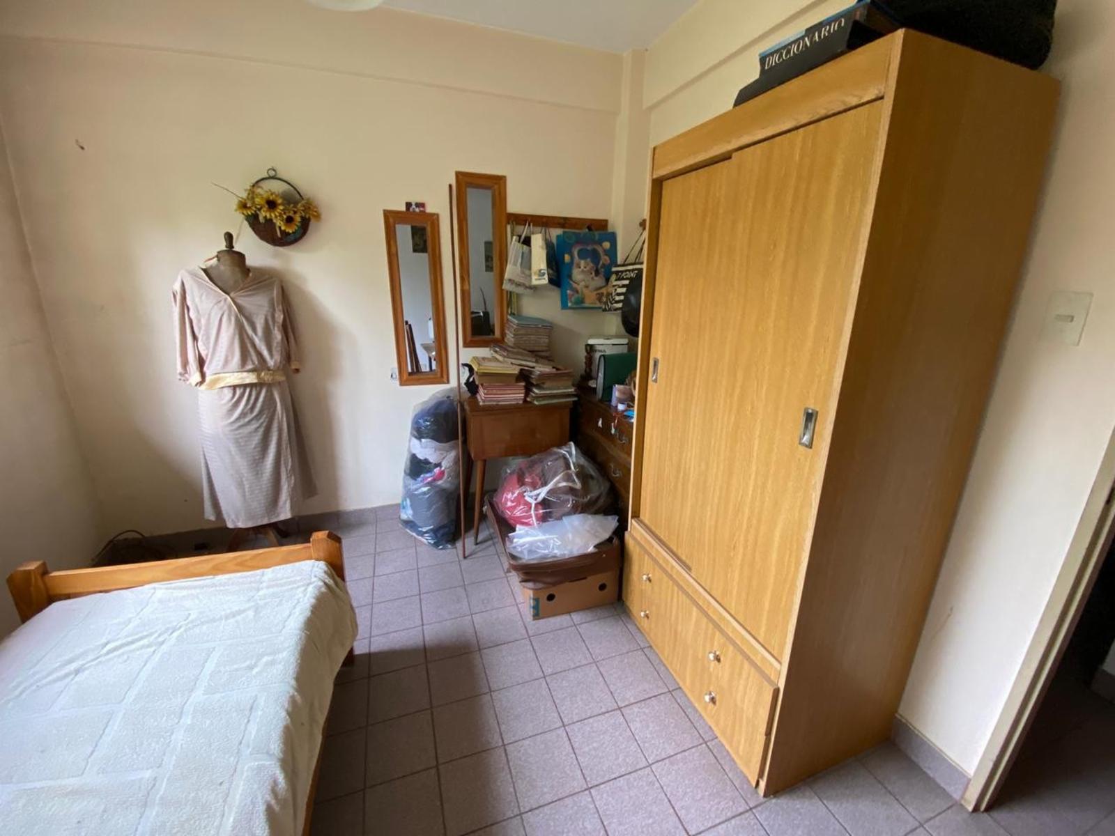 SE VENDE DEPARTAMENTO 3 AMBIENTES CON BALCON AL FRENTE EN MONTE GRANDE — foto 2