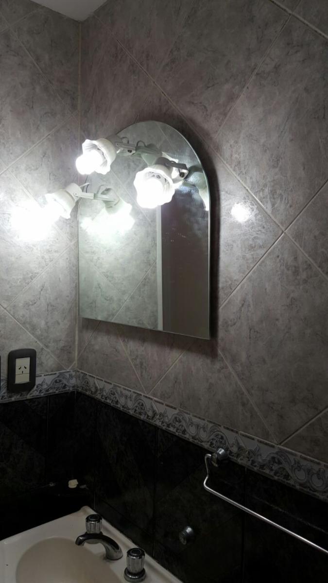 SE VENDE DUPLEX 2 AMBIENTES Y MEDIO CON COCHERA CUBIERTA, COCHERA DESCUBIERTA Y TERRZA EN SAN JUSTO — foto 6
