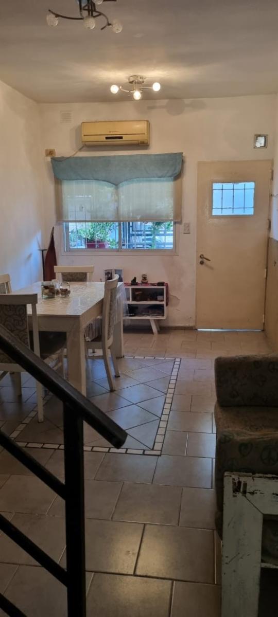 SE VENDE DUPLEX 3 AMBIENTES EN VILLA LUZURIAGA — foto 2