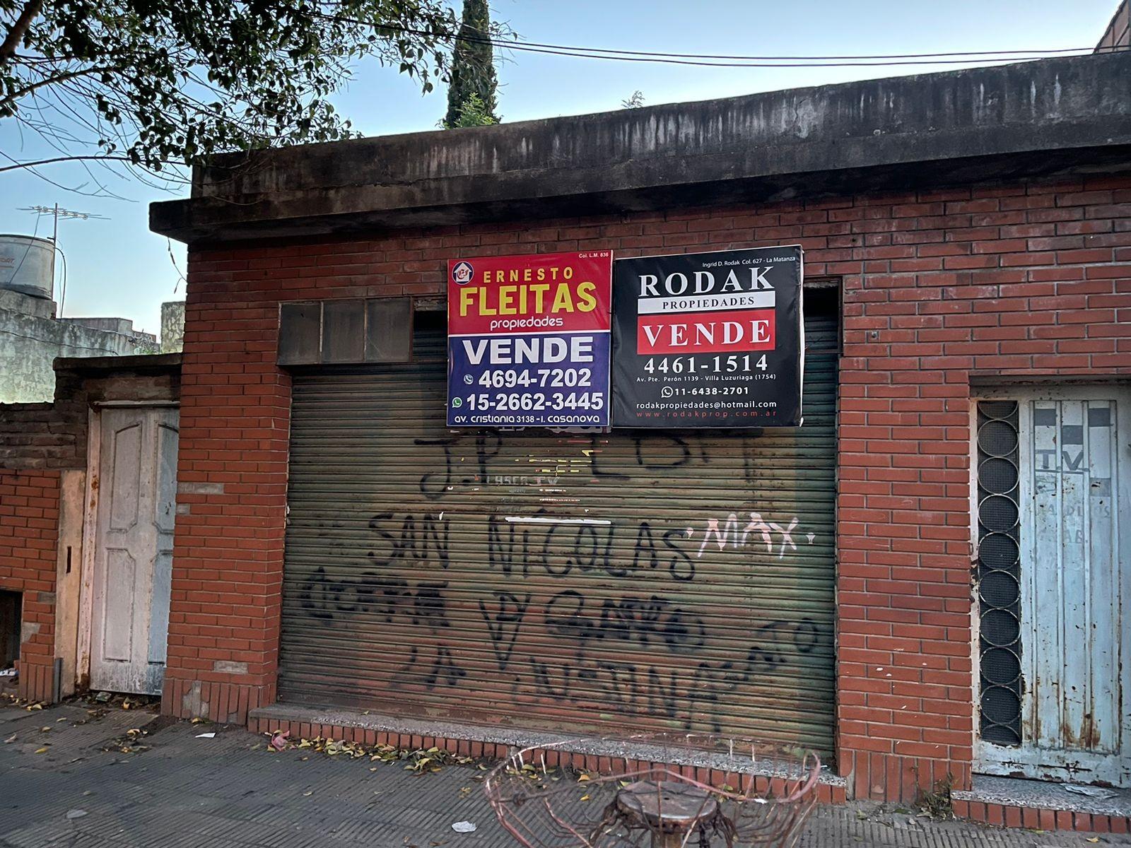 SE VENDE CASA CON LOCAL LOTE 10 X 21 BARRIO SAN NICOLAS EN SAN JUSTO