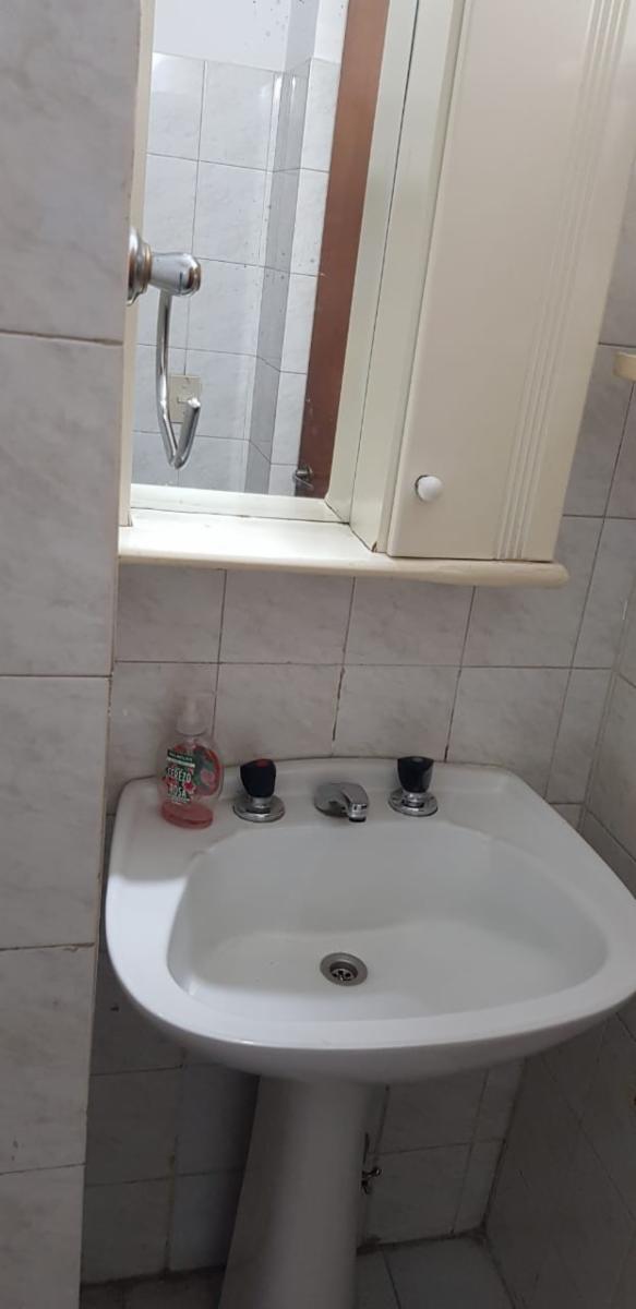 SE ALQUILA MONOAMBIENTE INTERNO CON PATIO LLARRAYA 2236 MATADEROS CABA - 5