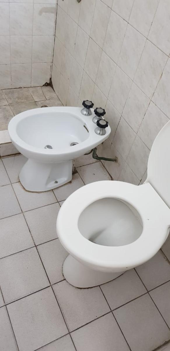 SE ALQUILA MONOAMBIENTE INTERNO CON PATIO LLARRAYA 2236 MATADEROS CABA - 7