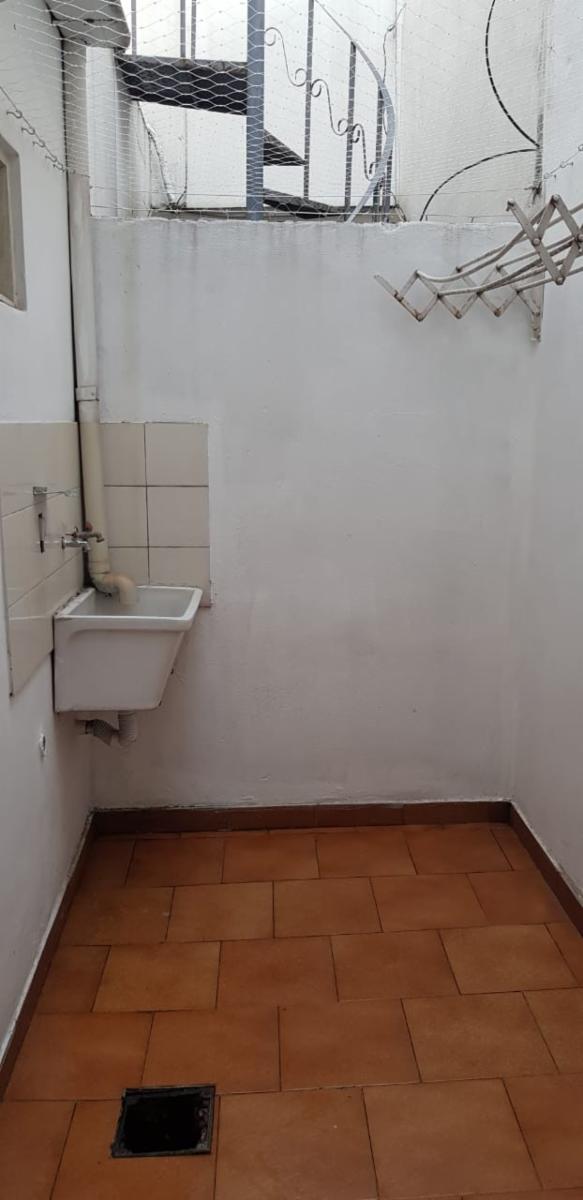 SE ALQUILA MONOAMBIENTE INTERNO CON PATIO LLARRAYA 2236 MATADEROS CABA - 9