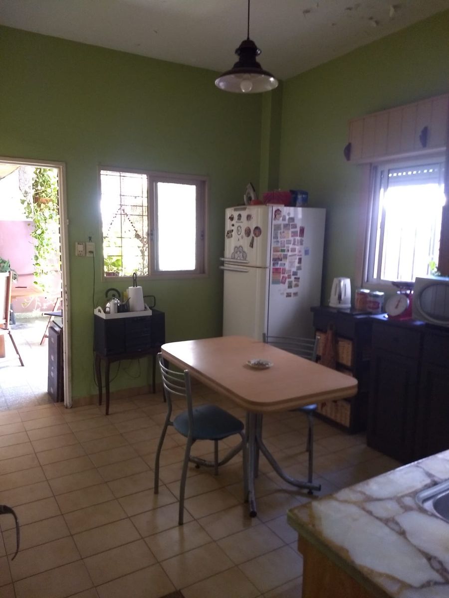 CASA EN VENTA 4 AMBIENTES EN VILLA LUZURIAGA - 11