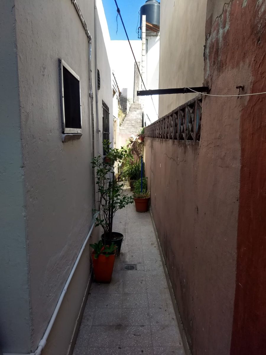 CASA EN VENTA 4 AMBIENTES EN VILLA LUZURIAGA - 20