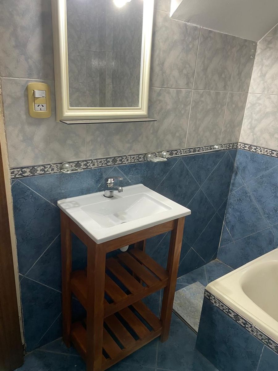 ALQUILER DUPLEX 2 AMBIENTES CON ESPACIO DE COCHERA ZONA SAN JUSTO — foto 3