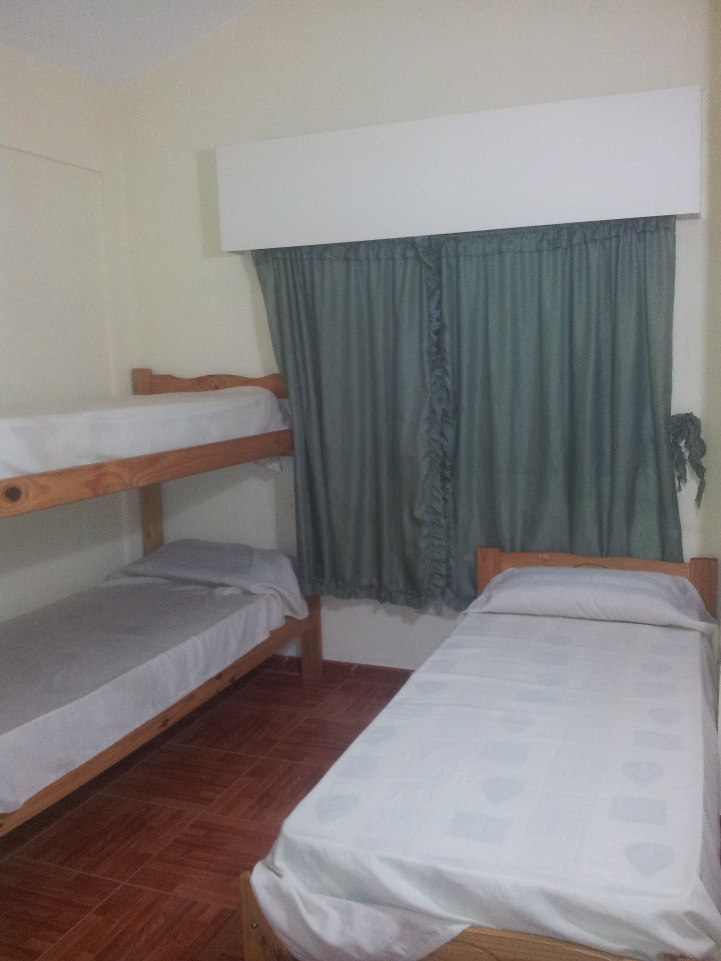SE ALQUILA DUPLEX 3 AMBIENTES SANTA TERESITA TEMPORADA 2018-2019
