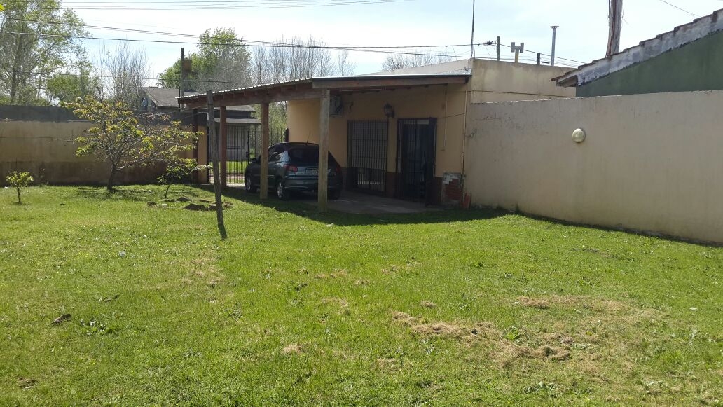 SE VENDE CASA 4 AMBIENTES CON QUINCHO Y PARQUE EN SANTA TERESITA — foto 7