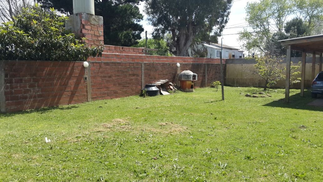 SE VENDE CASA 4 AMBIENTES CON QUINCHO Y PARQUE EN SANTA TERESITA — foto 9