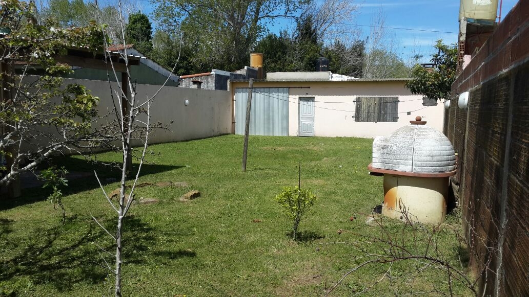 SE VENDE CASA 4 AMBIENTES CON QUINCHO Y PARQUE EN SANTA TERESITA — foto 15