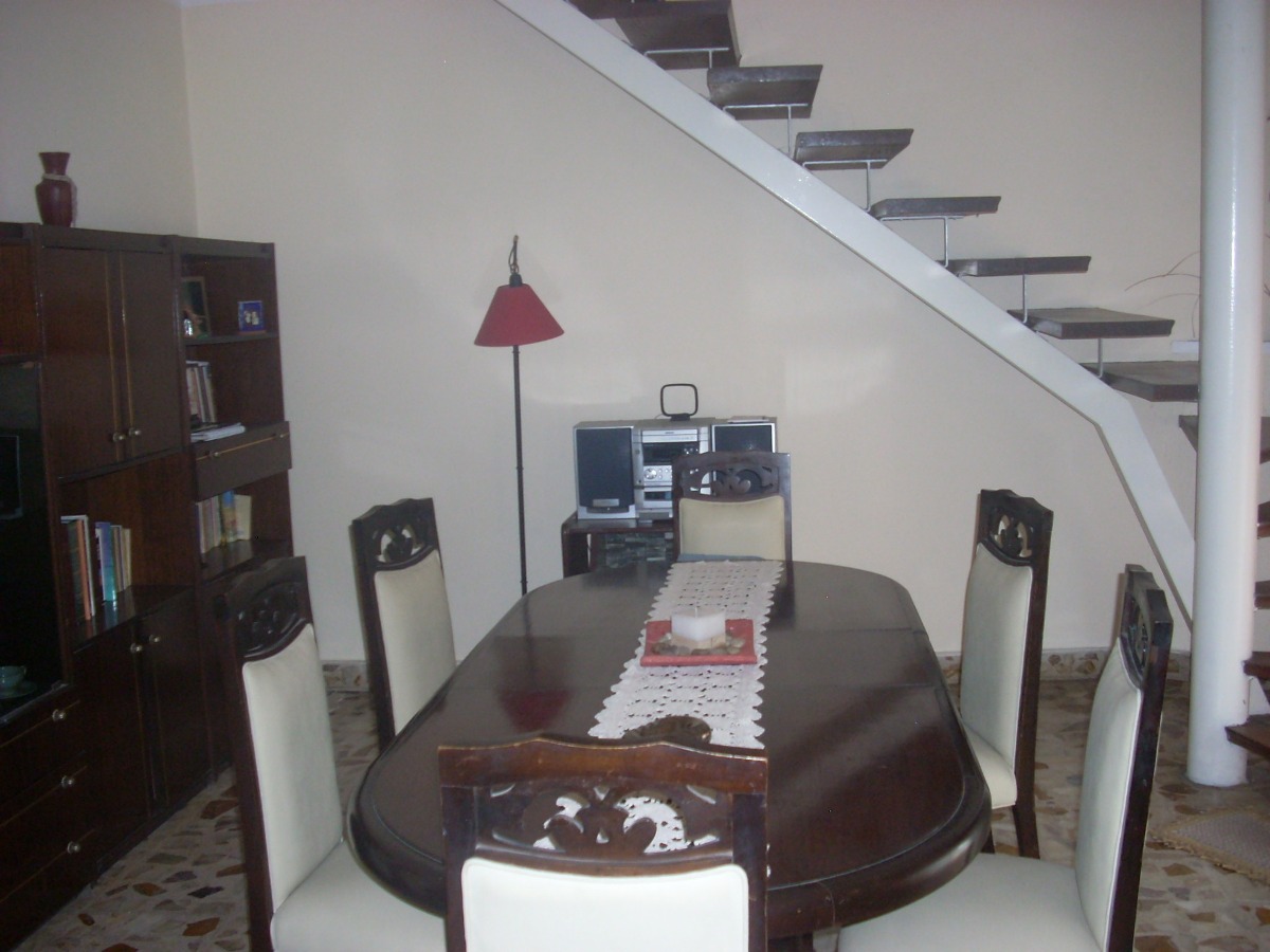 SE VENDE CASA 5 AMBIENTES EN VILLA LUZURIAGA — foto 11