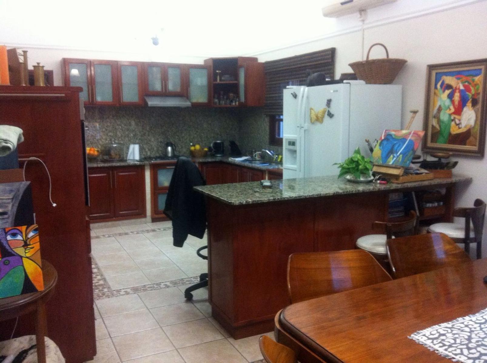 SE VENDE EXCELENTE PROPIEDAD DE TRES DORMITORIOS / ALTA GRACIA — foto 6