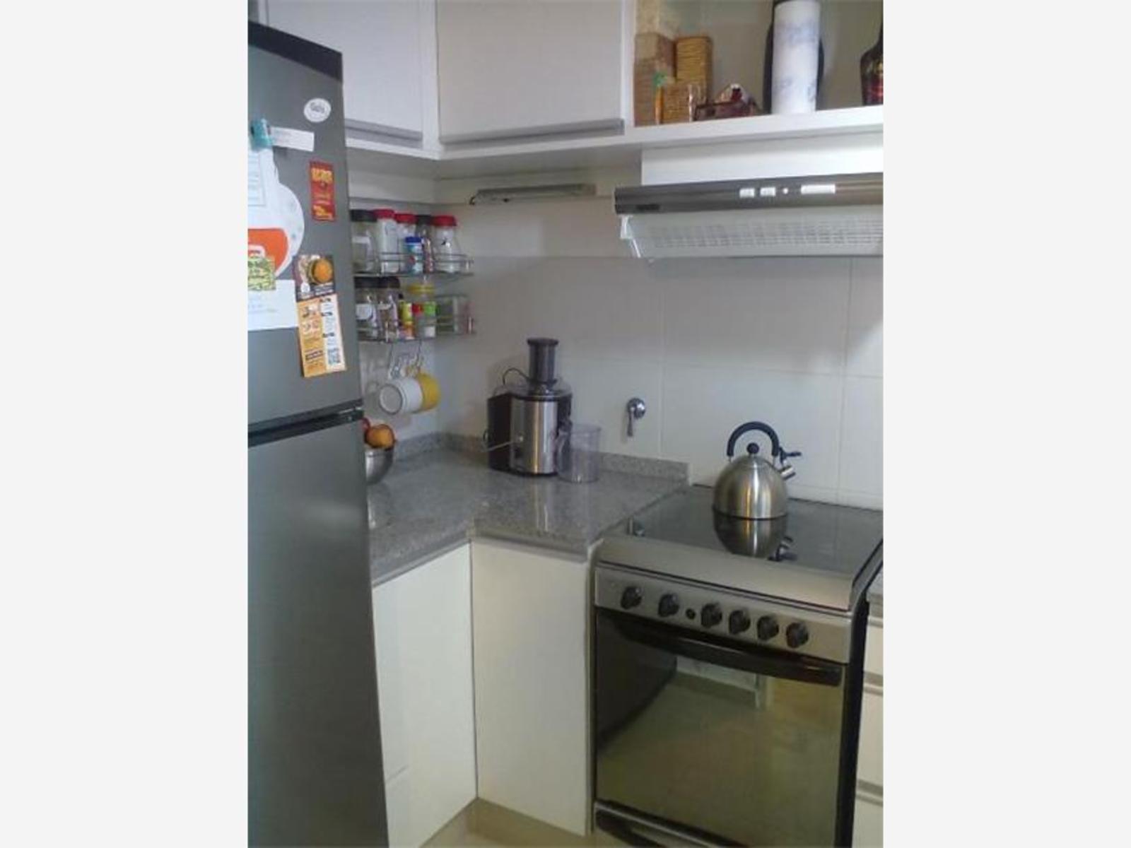 DEPTO 2 DORM DE CATEGORÍA, OBISPO TREJO 1131, GRAN TERRAZA CON ASADOR, CALEFACCIÓN CENTRAL, TOTALMENTE EQUIPADO, OPCIÓN COCHERA CON BAULERA AMPLIA... EXCELENTE — foto 9