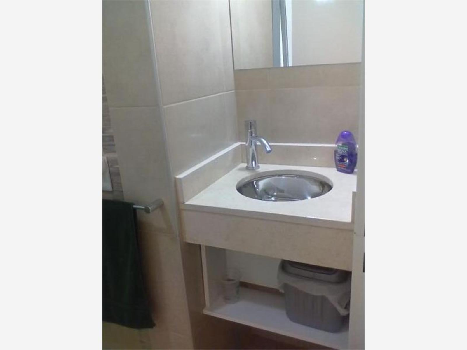DEPTO 2 DORM DE CATEGORÍA, OBISPO TREJO 1131, GRAN TERRAZA CON ASADOR, CALEFACCIÓN CENTRAL, TOTALMENTE EQUIPADO, OPCIÓN COCHERA CON BAULERA AMPLIA... EXCELENTE — foto 10