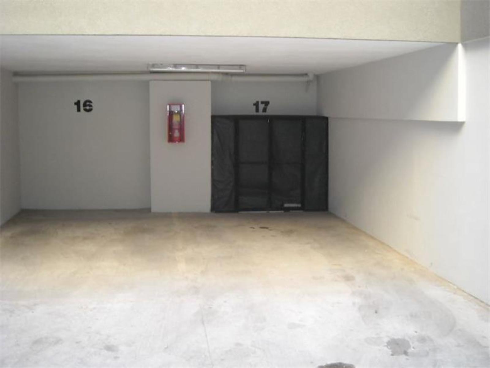 DEPTO 2 DORM DE CATEGORÍA, OBISPO TREJO 1131, GRAN TERRAZA CON ASADOR, CALEFACCIÓN CENTRAL, TOTALMENTE EQUIPADO, OPCIÓN COCHERA CON BAULERA AMPLIA... EXCELENTE — foto 14