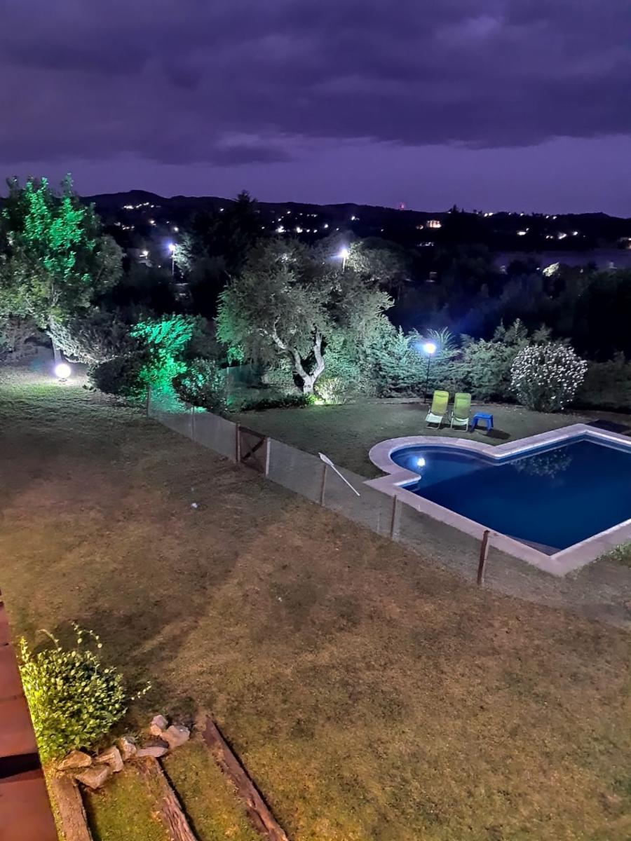 POTRERO DE GARAY, A 2 CUADRAS DEL LAGO CON PISCINA, CAPACIDAD HASTA 7 PERSONAS - 2