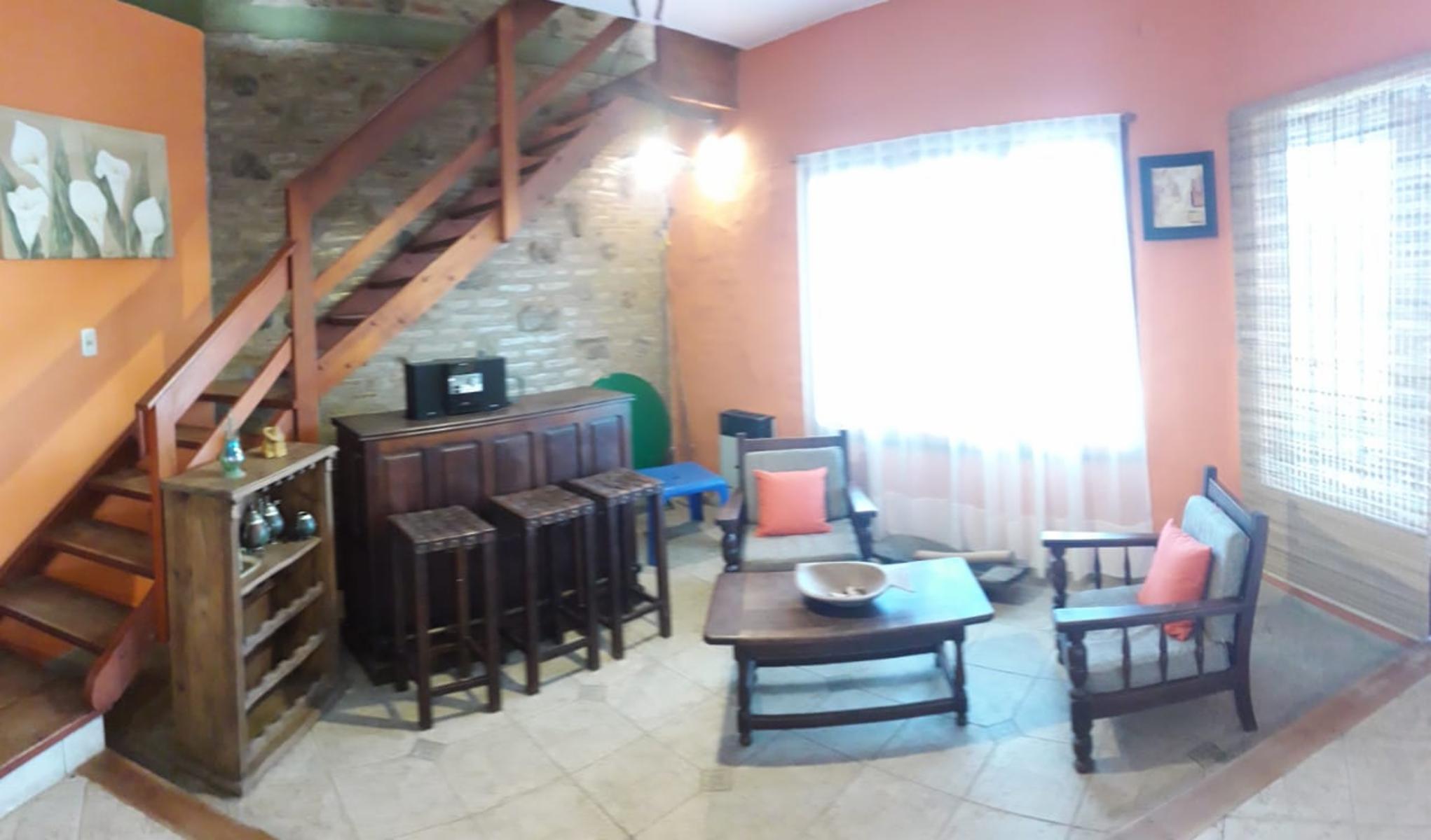 POTRERO DE GARAY, A 2 CUADRAS DEL LAGO CON PISCINA, CAPACIDAD HASTA 7 PERSONAS - 6
