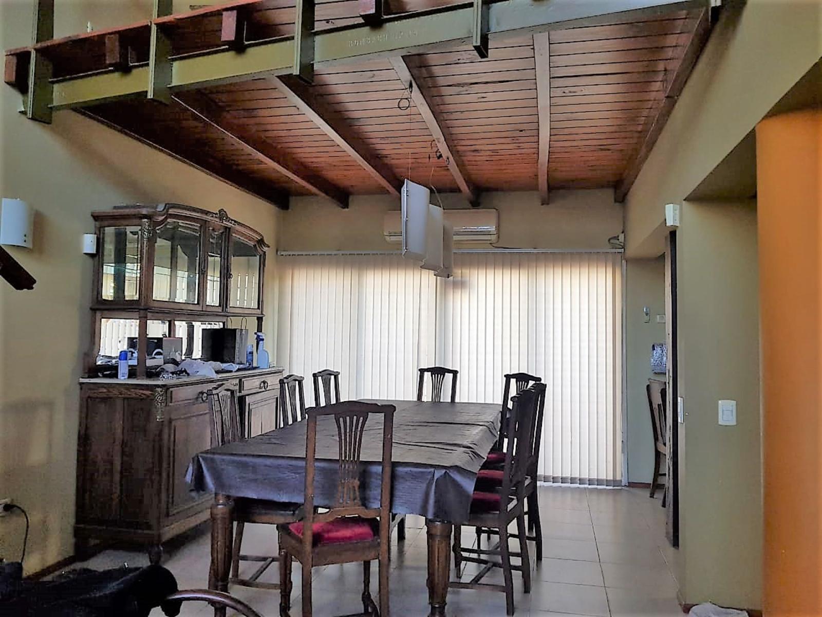 CASA DE 3/4 DORMITORIOS EN QUEBRADA DE LAS ROSAS, SOBRE CALLE CHAMCAY, ESCRITURA Y POSESIÓN INMEDIATA. — foto 6