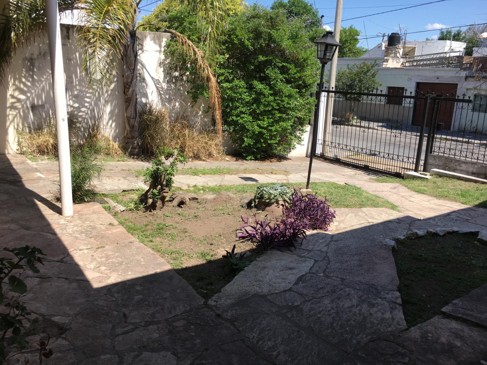 Casa 4 dor. Apta crédito Villa Cabrera — foto 3