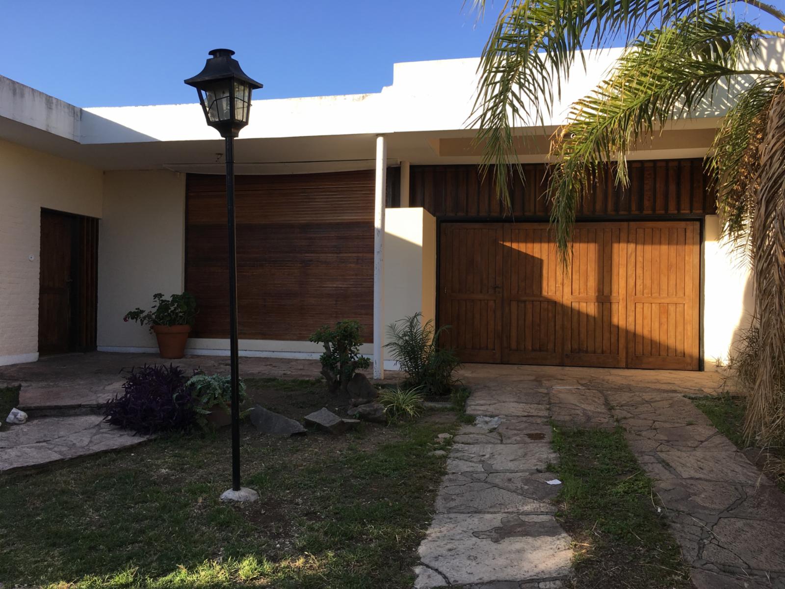 Casa 4 dor. Apta crédito Villa Cabrera — foto 5