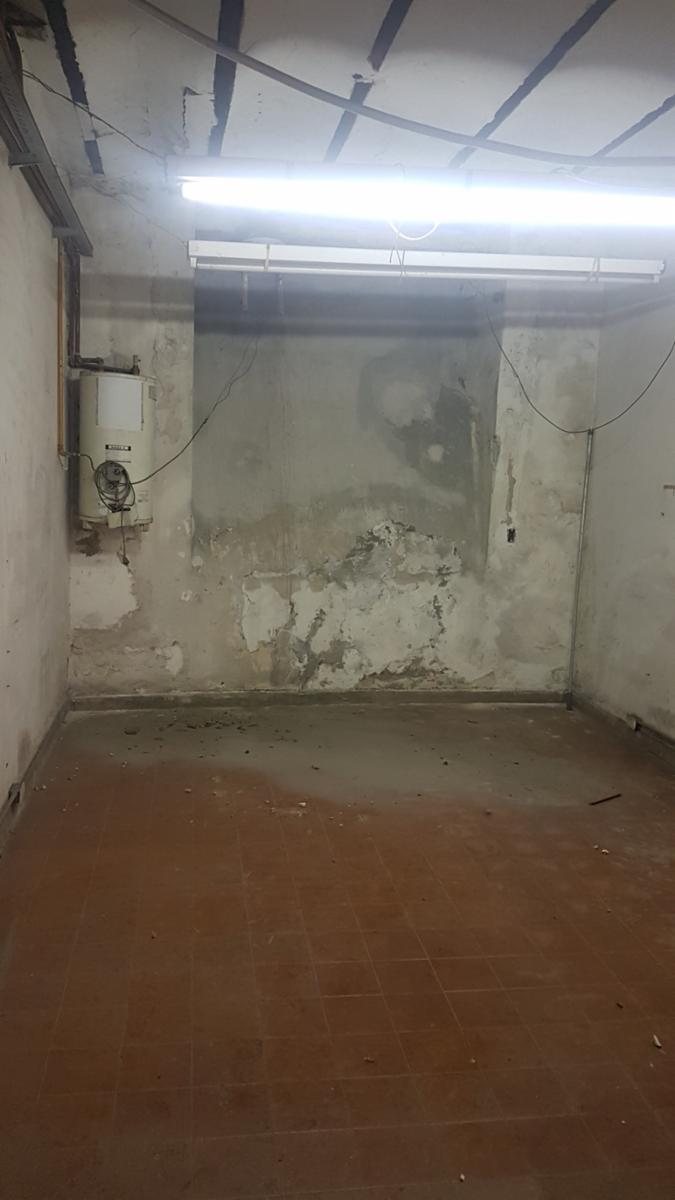 Tte Gral JD Peron 1300 GRAN LOCAL EXCELENTE ZONA TODO DESTINO BAÑOS AMBOS SEXOS — foto 2