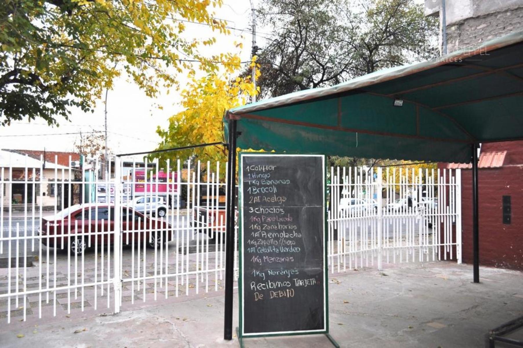 FERNANDEZ POEPPEL Vende Propiedad Comercial Quinta Sección Juan B Justo Mendoza - 11