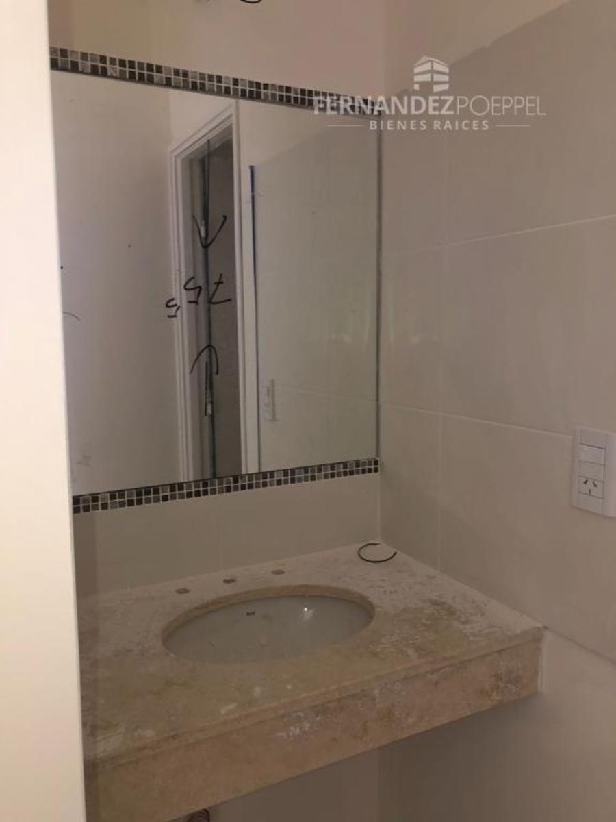 FERNANDEZ POEPPEL Vende Departamento 1D 1B Frontal Dorrego Guaymallen — foto 8