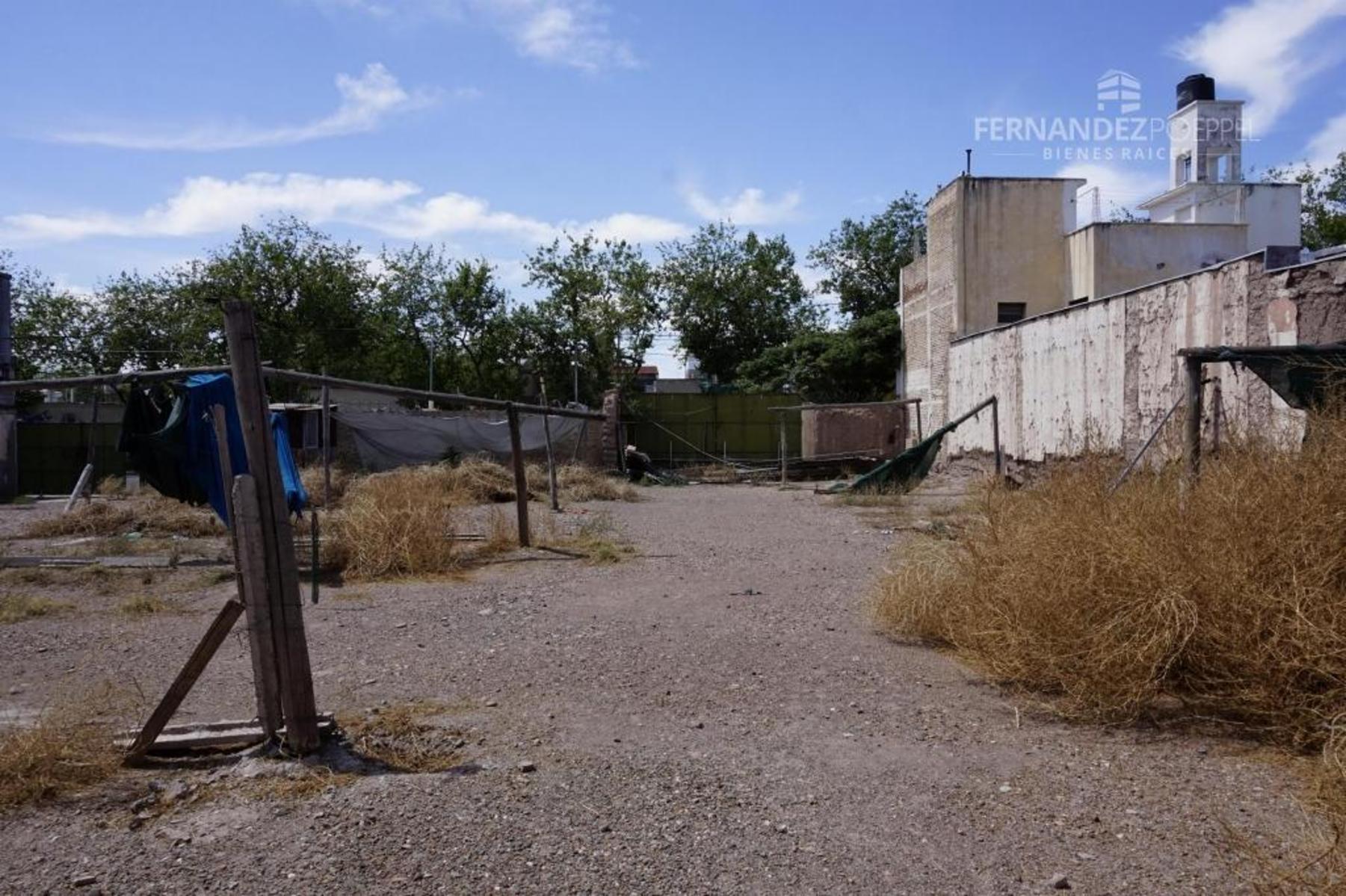 FERNANDEZ POEPPEL Alquila Playa Estacionamiento 1000 m2 Mendoza - 7