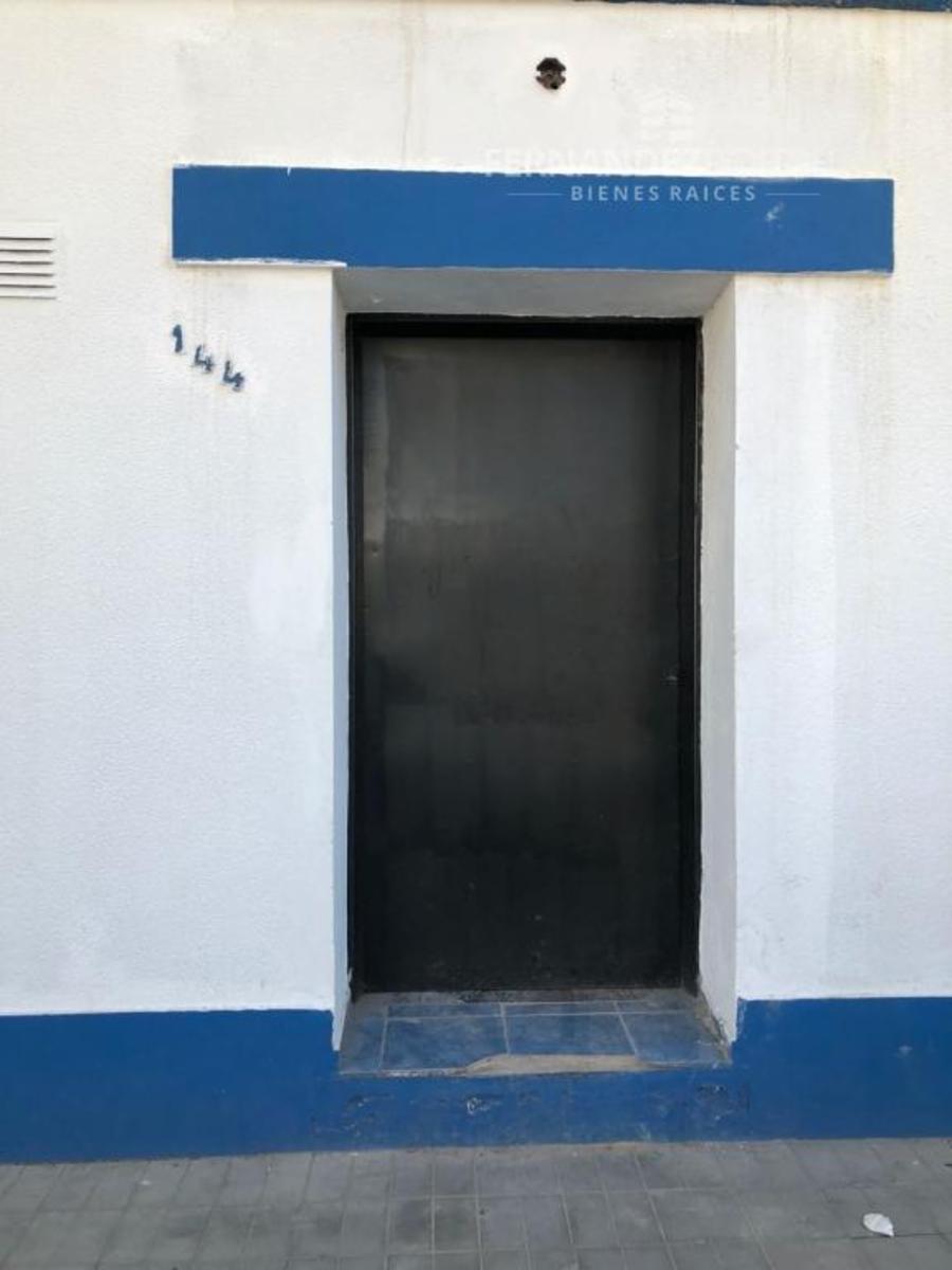 FERNANDEZ POEPPEL Alquila Propiedad Comercial Galpon 1200 m2 Mendoza - 2
