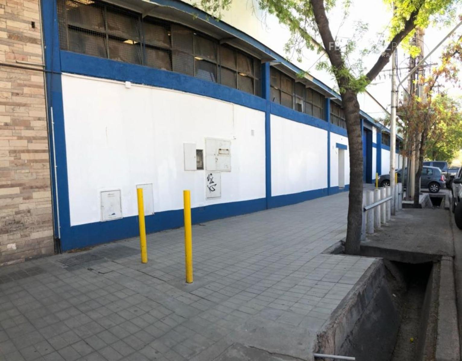 FERNANDEZ POEPPEL Alquila Propiedad Comercial Galpon 1200 m2 Mendoza - 15