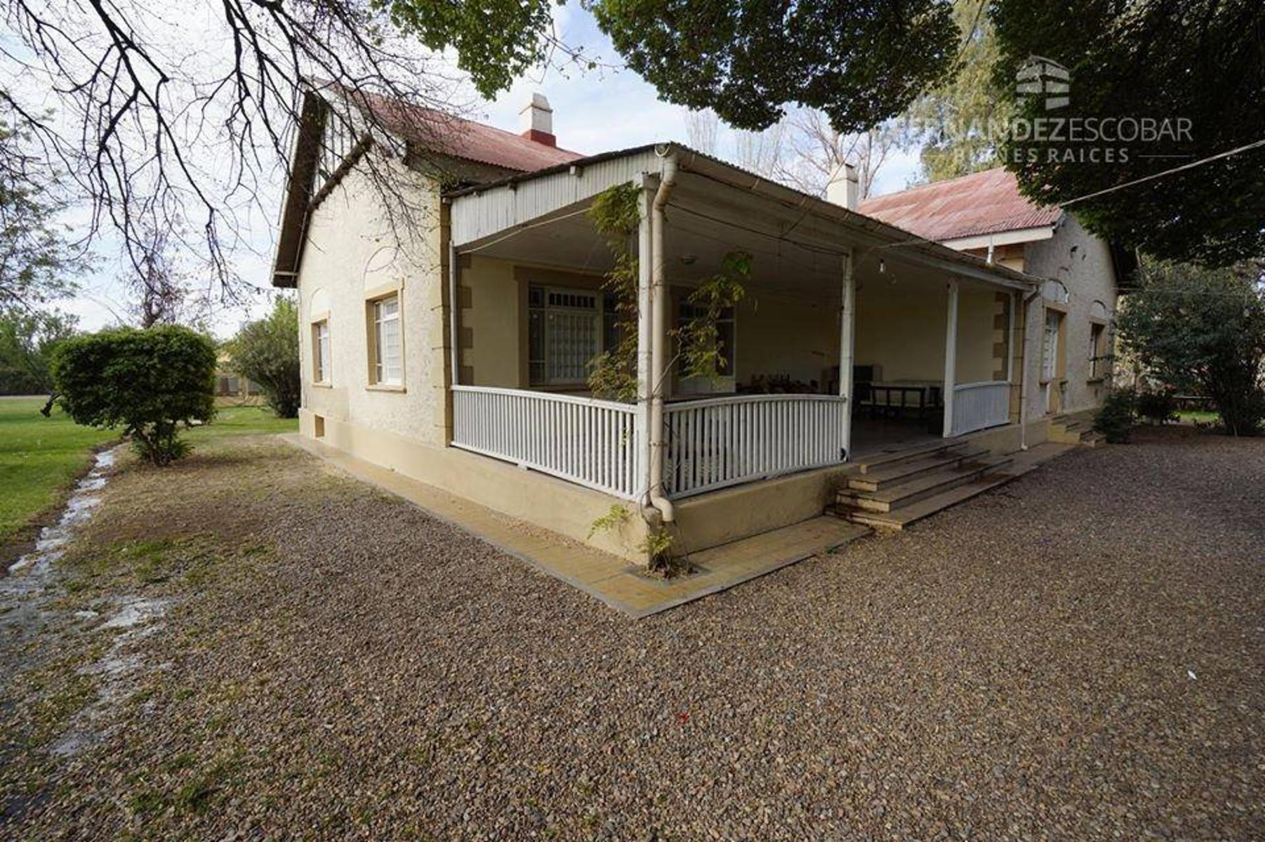FERNANDEZ POEPPEL Vende Quinta 1,8 Ha. Coquimbito Maipu - 2