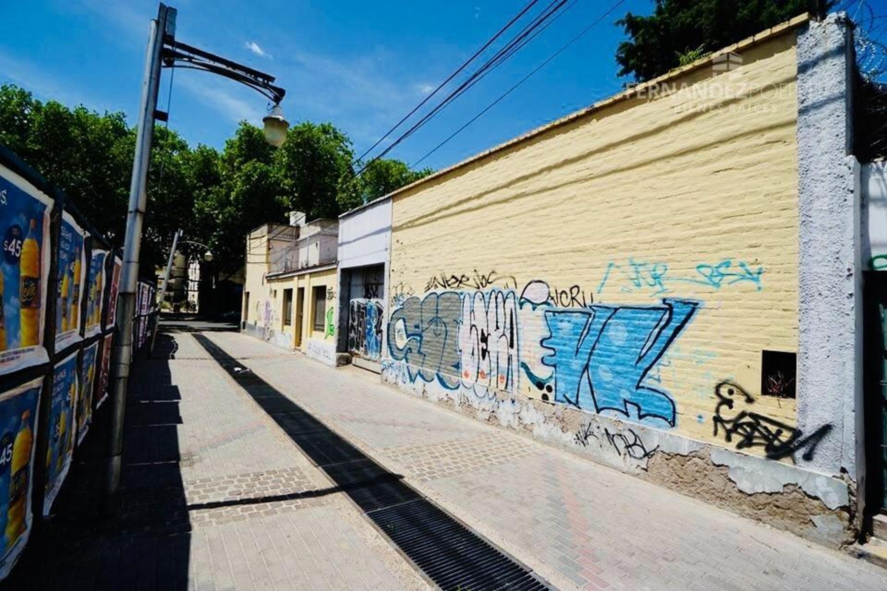 VENTA Propiedad A Valor Terreno Barrio Civico Ciudad Mendoza - 12
