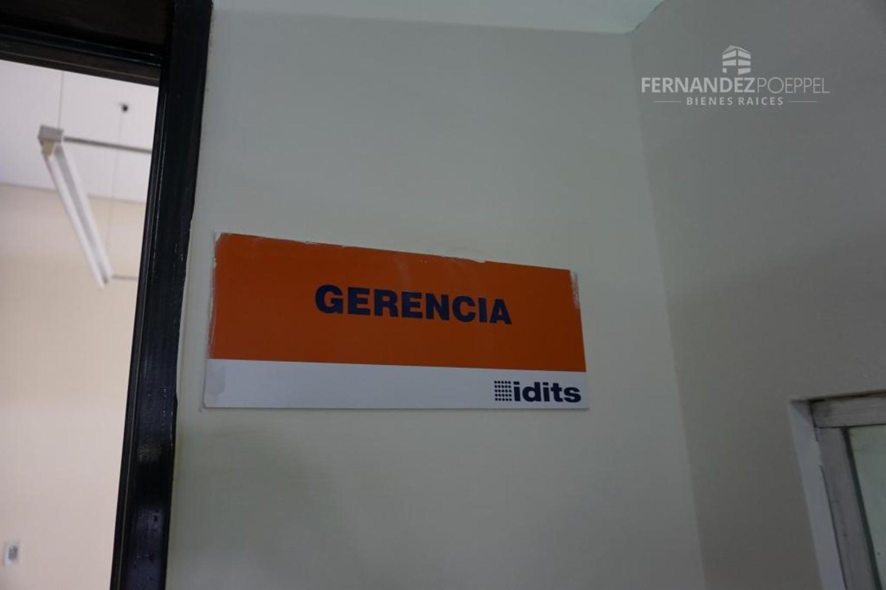 SE ALQUILA Oficina Comercial Empresas Instituciones Ciudad Mendoza - 4