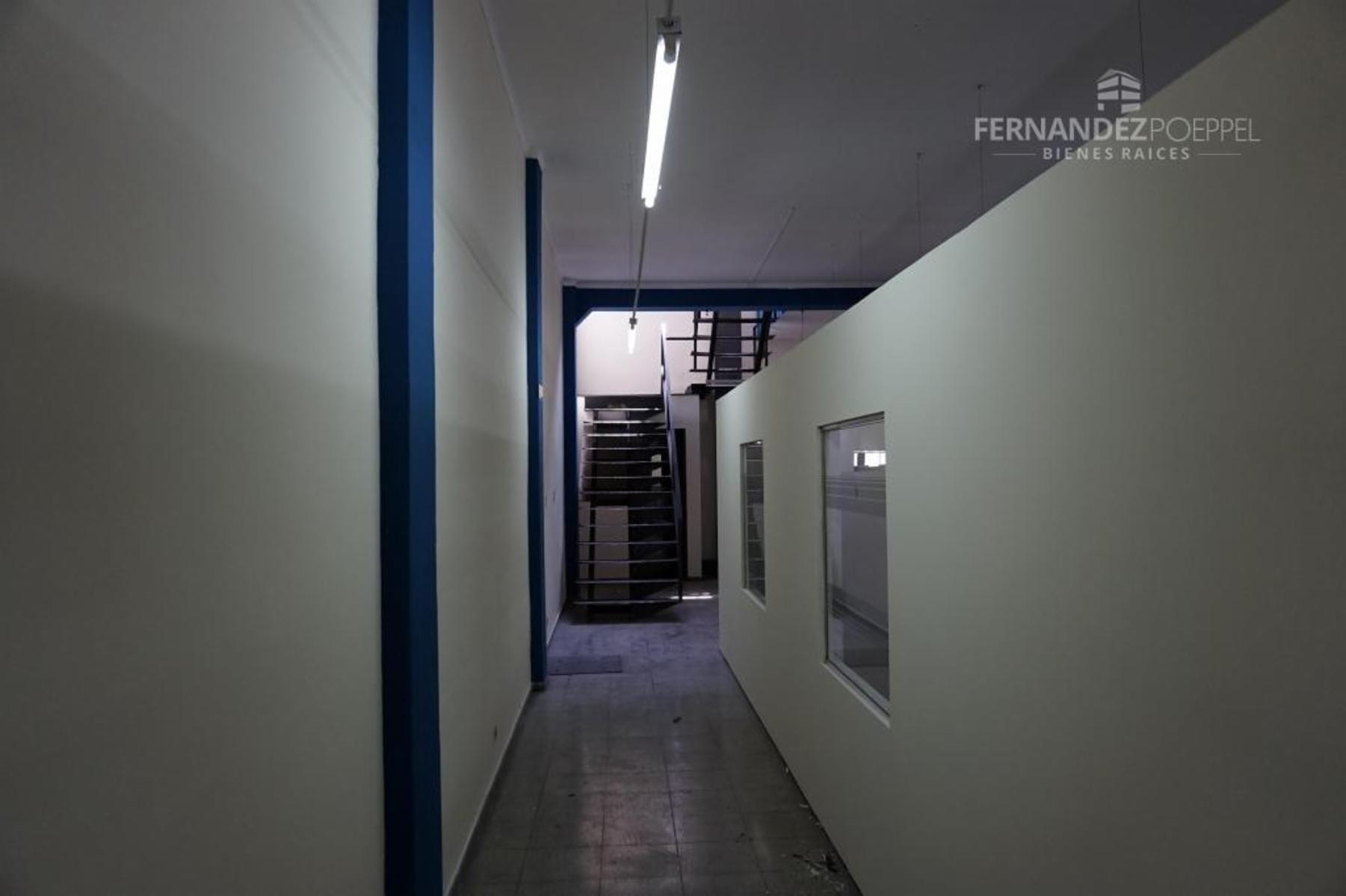 SE ALQUILA Oficina Comercial Empresas Instituciones Ciudad Mendoza - 24