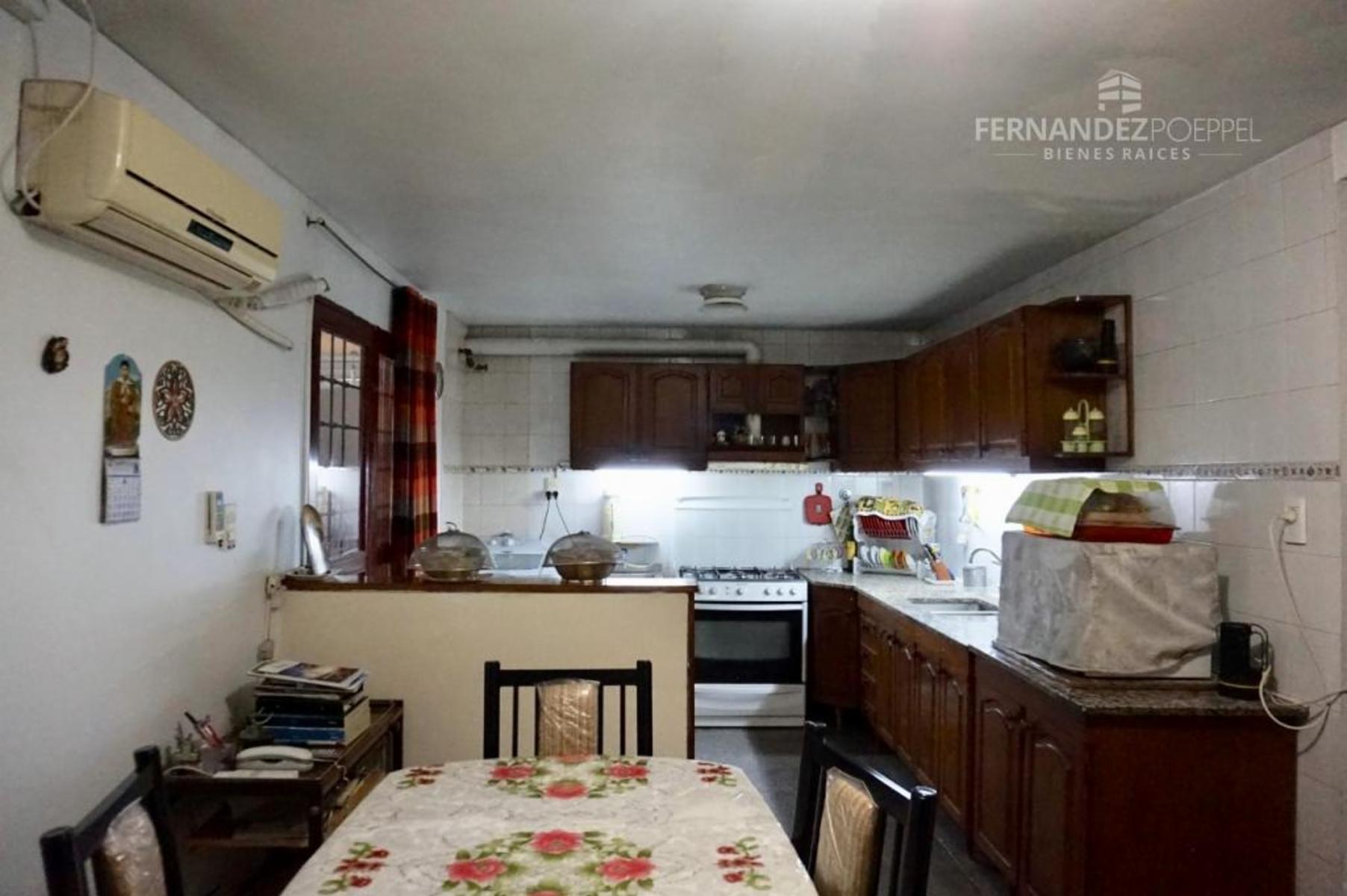 SE VENDE Casa Dos Pisos 6D 2B Cuarta Oeste Mendoza — foto 11
