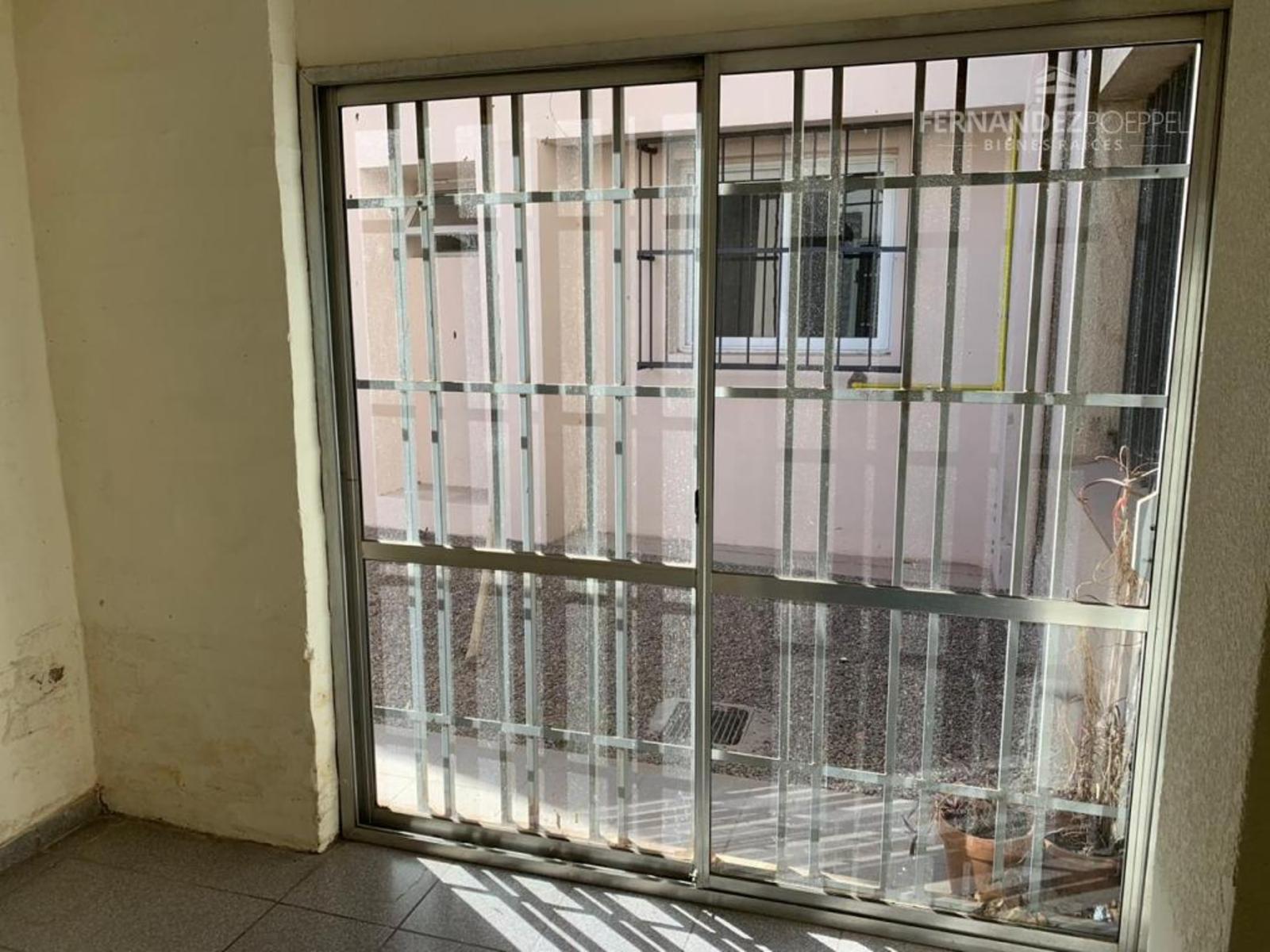 SE ALQUILA Oficina Comercial Espacio Co Working 800 m2 Centro Mendoza - 93