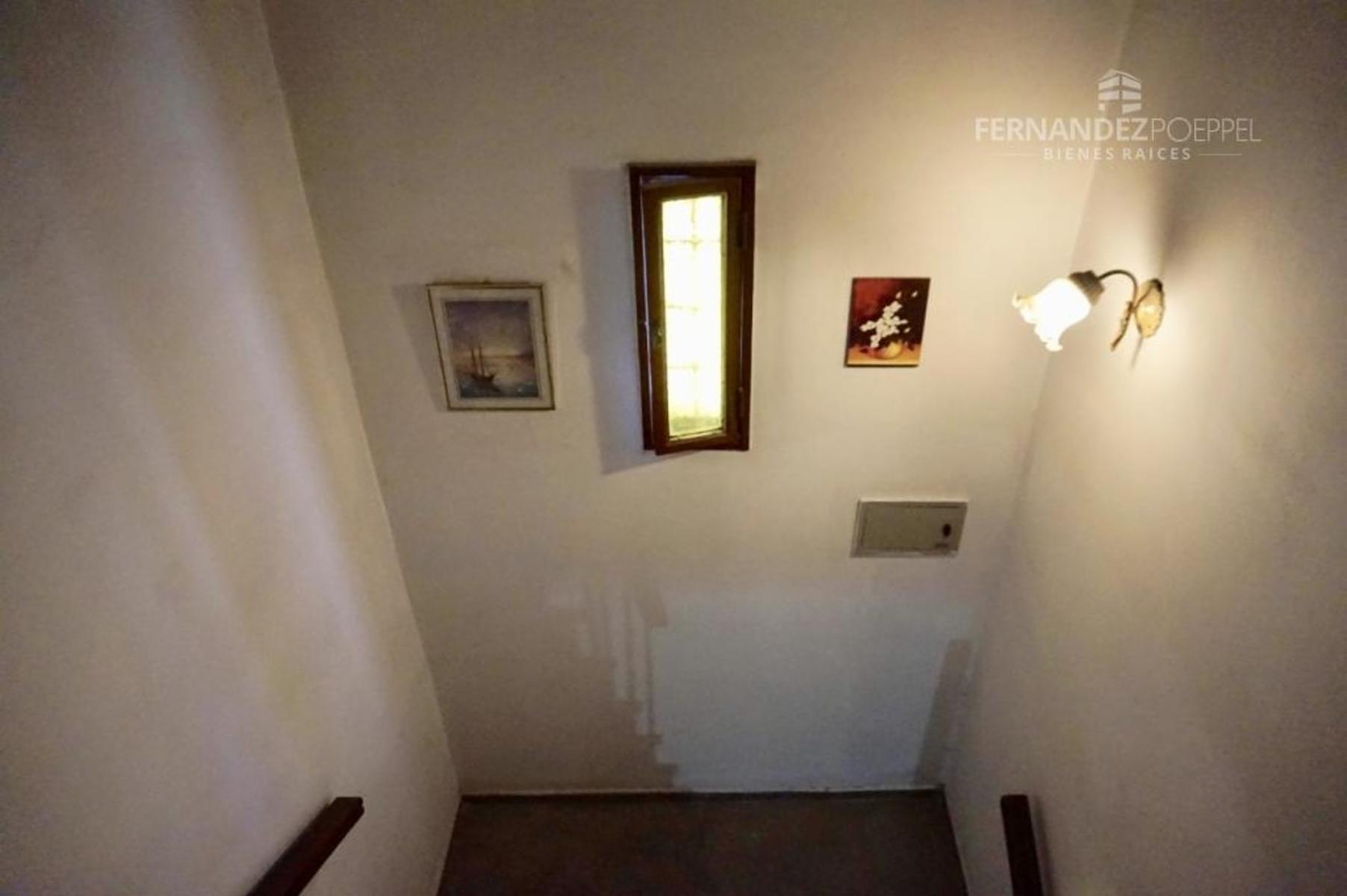 SE VENDE Casa Dos Pisos 6D 2B Cuarta Oeste Ciudad Mendoza — foto 7